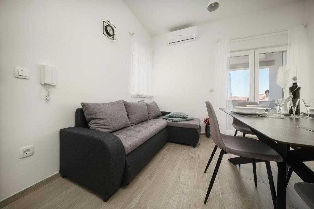 Apartment Stefanio Vodice Exterior foto