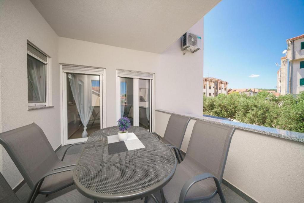 Apartment Stefanio Vodice Exterior foto